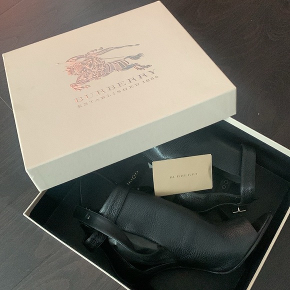 Amazing condition! - Picture 4 of 7